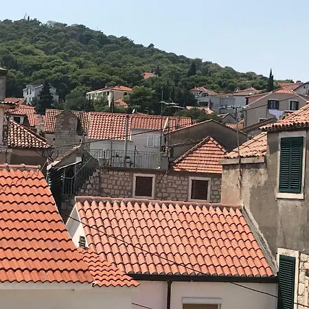 Apartamento Nilaj *