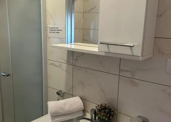 Apartament Nilaj